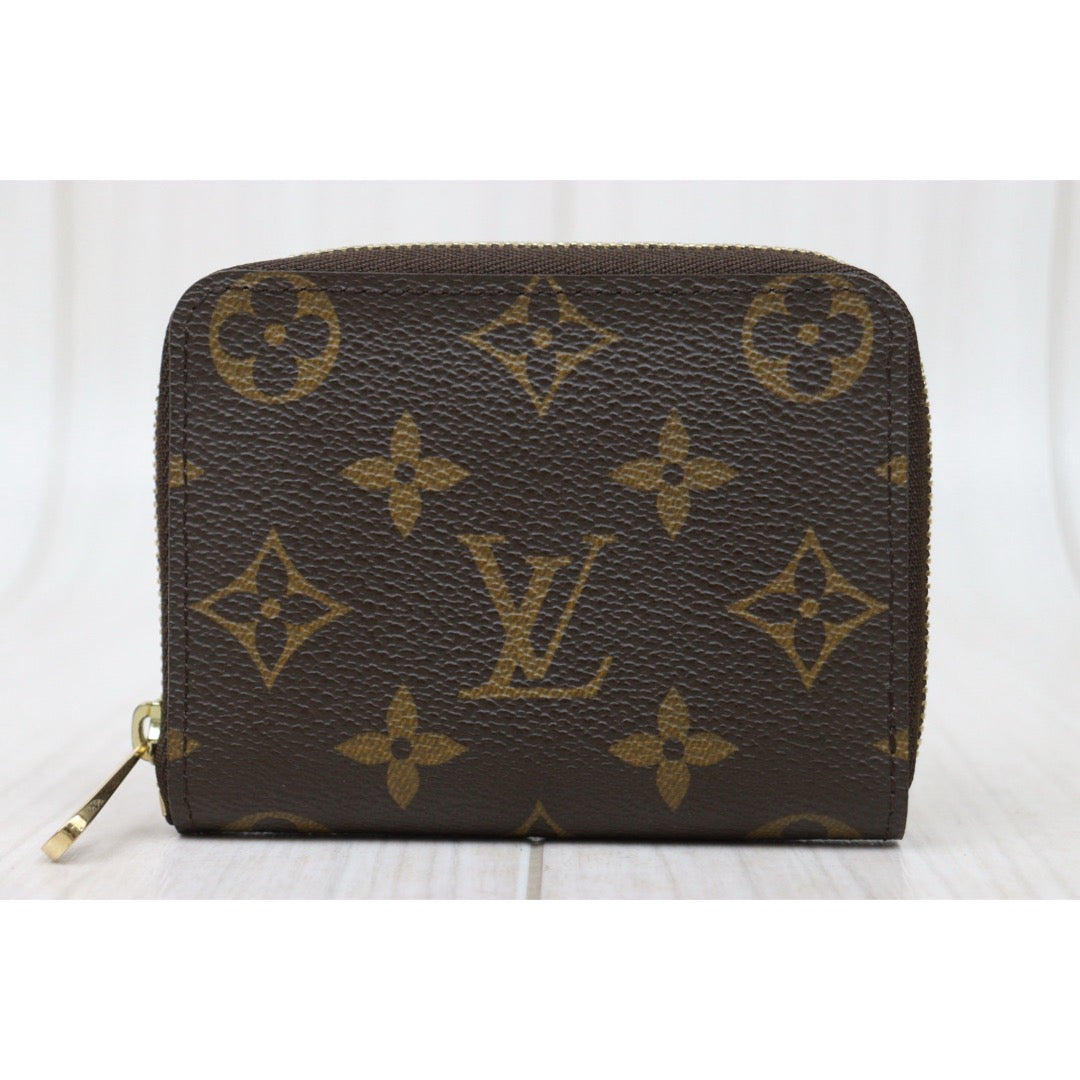 Very Good ( Rank A) ｜ LV Monogram  Wallet ｜24122623