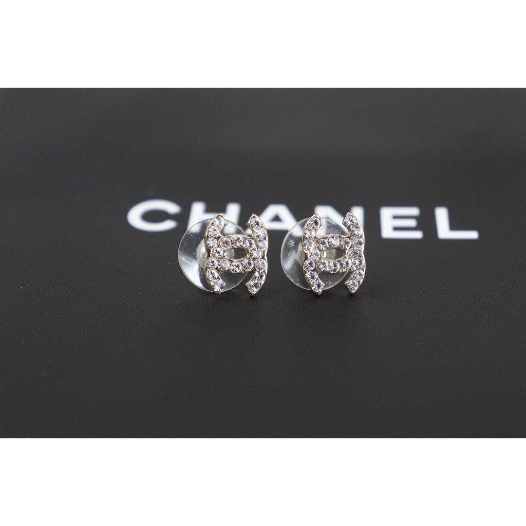 Rank A ｜CHANEL Coco Diamond Stone Piercing ｜V23080105