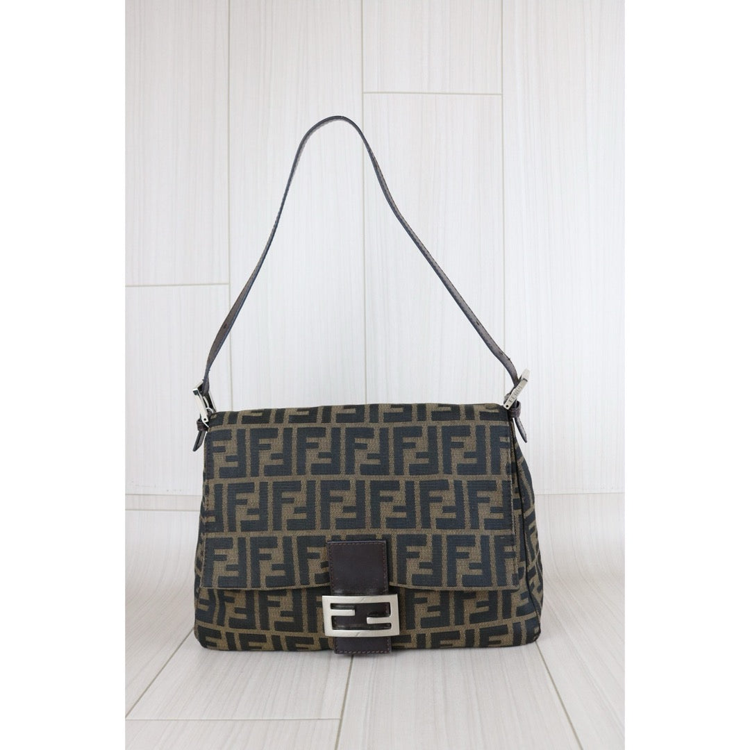 Good ( Rank AB)｜ FENDI Zucca Mamma Baguette Shoulder Bag｜W25110605