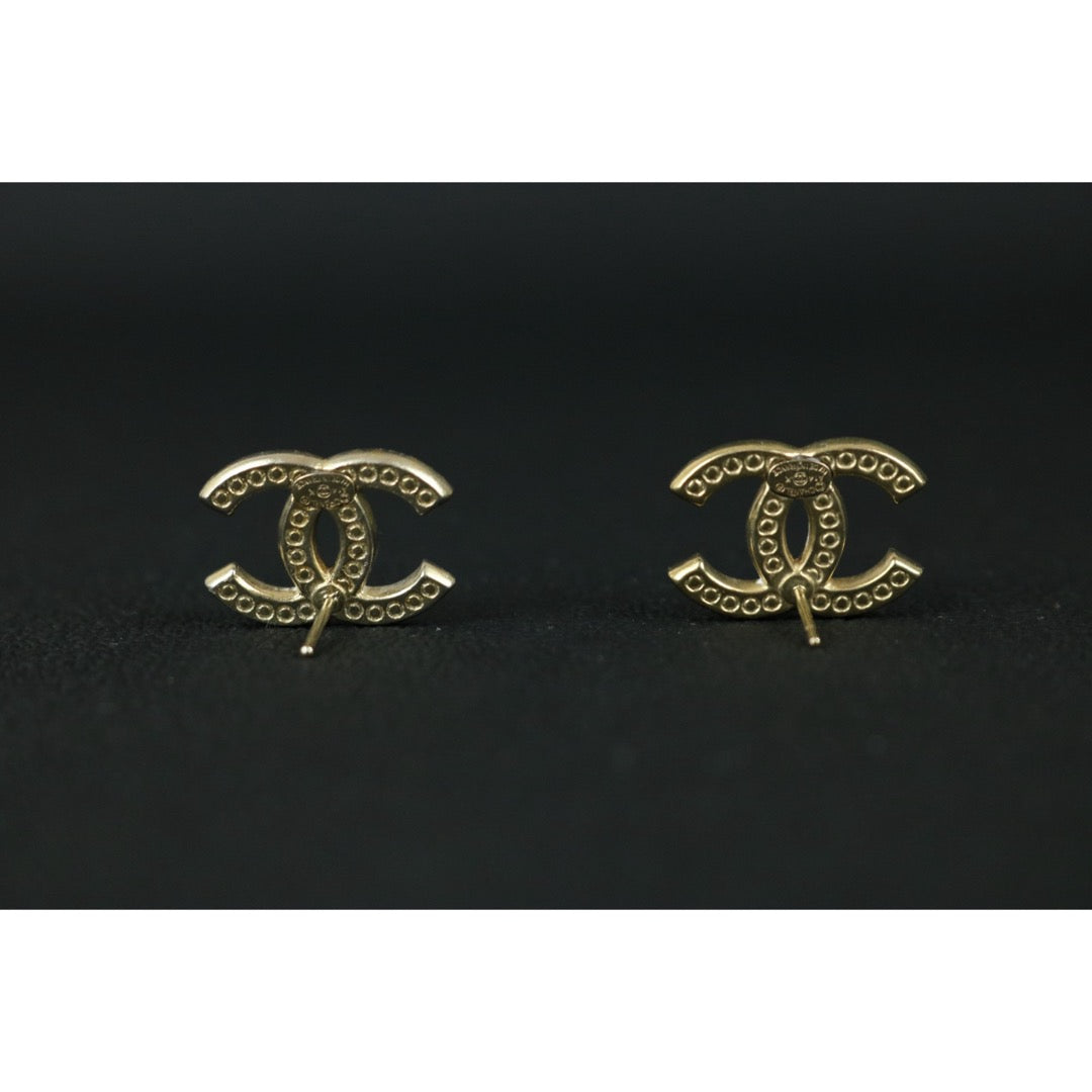 Include Authentic Detective Certificate of Authenticity｜Very Good ( Rank A) ｜CHANEL A14K COCO Mark Rhinestone Earrings Made In 2014Year｜S26040810