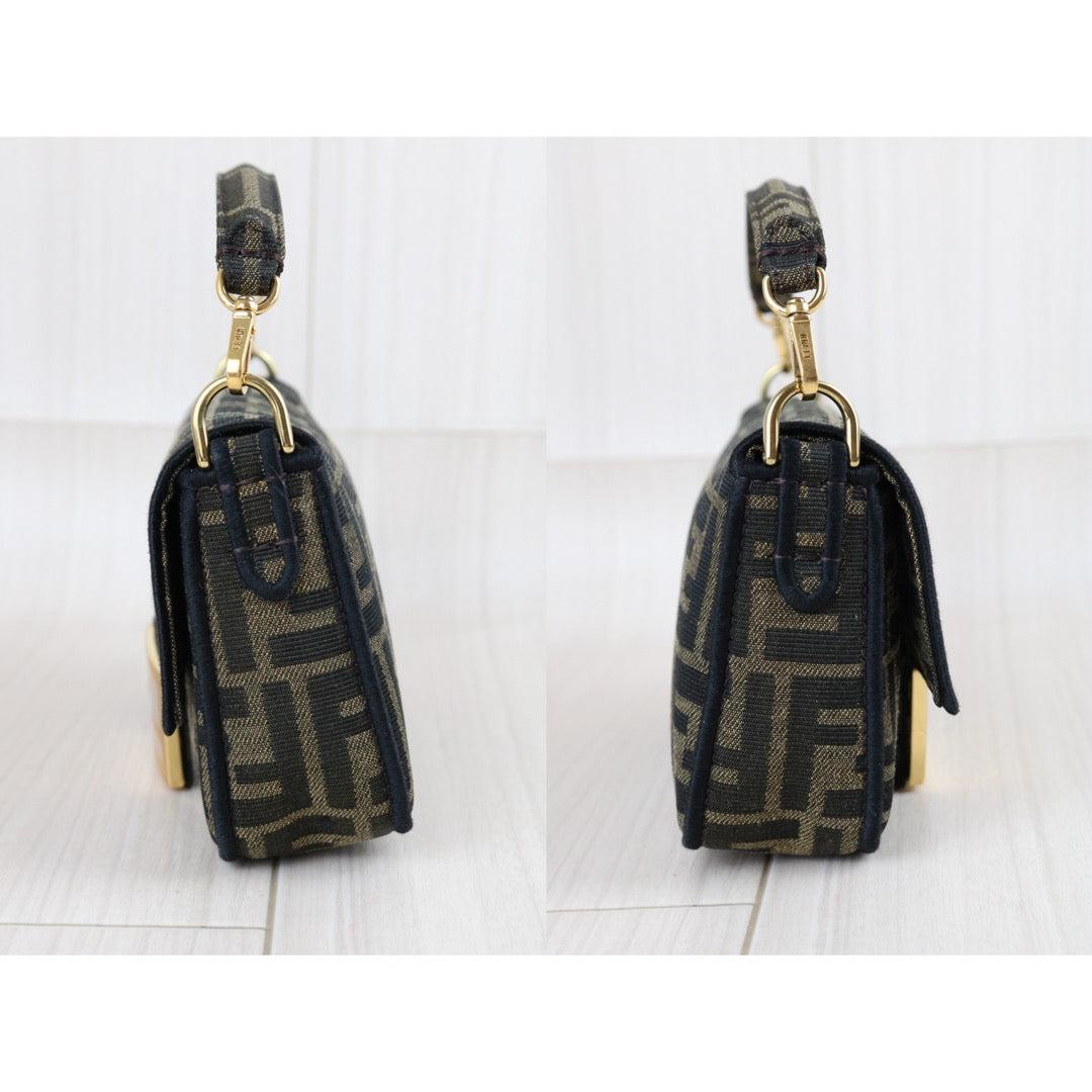 Include Entrupy Certificate of Authenticity｜Very Good ( Rank A)｜ FENDI Mamma Baguette Shoulder Bag  PM Gold Hardware Current Model｜S26090803