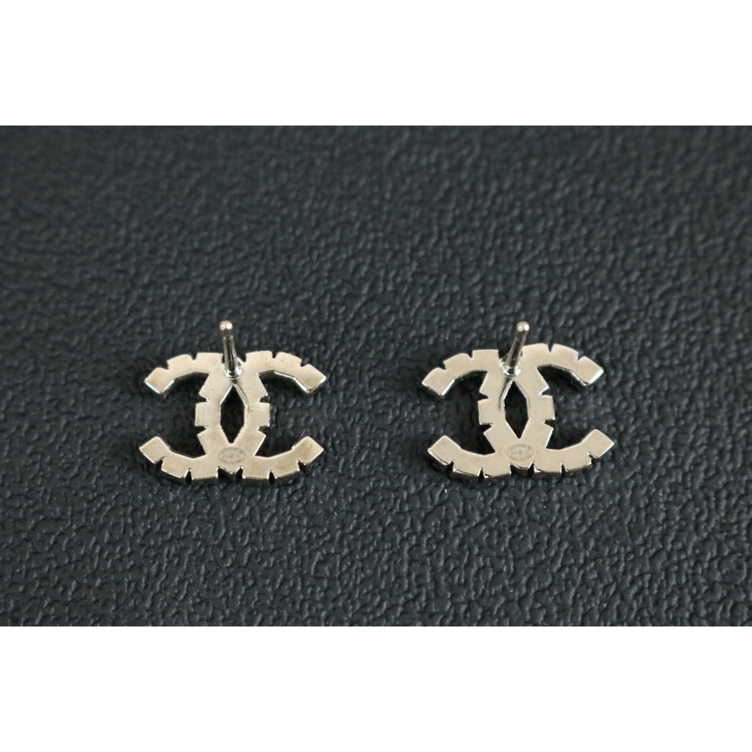 Include Authentic Detective Certificate of Authenticity｜Very Good ( Rank A) ｜CHANEL B18S COCO Mark Rhinestone Earrings Made In 2018 Year｜S26080111