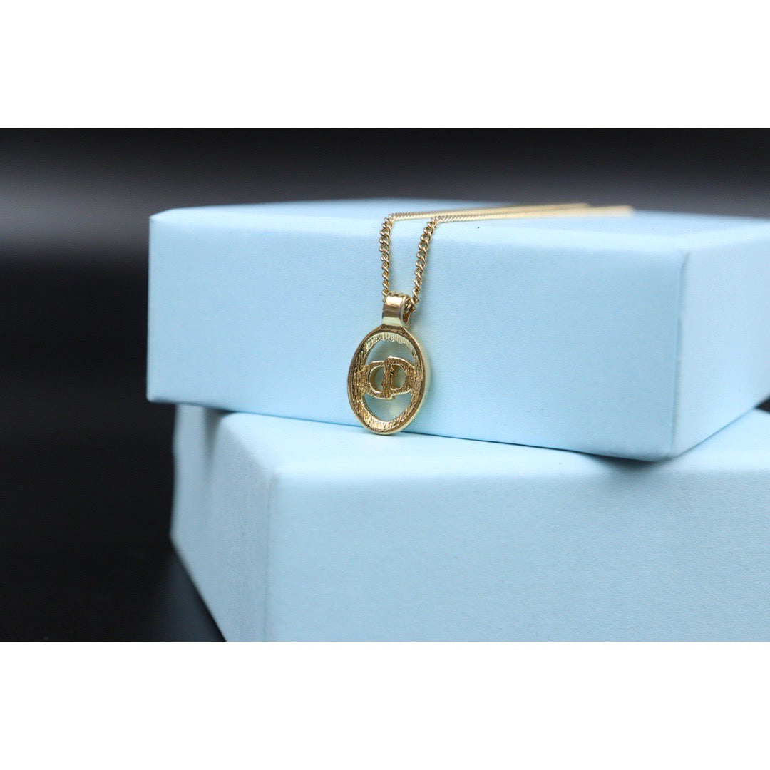 Wholesale｜Rank AB ｜V24030755
