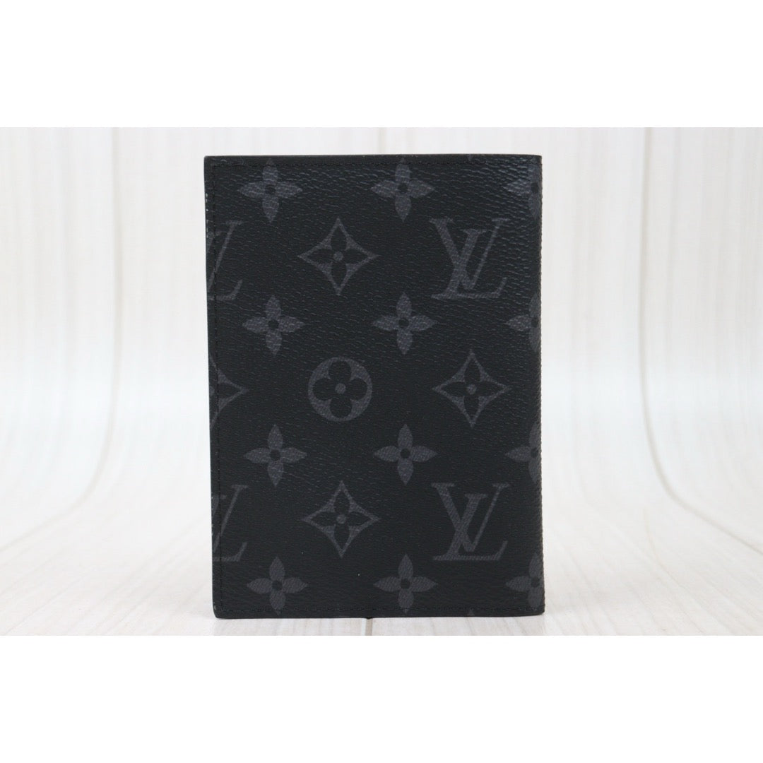 Excellent（Rank SA）｜ LV Passport Cover Couverture Passport Monogram Eclipse｜S24121402