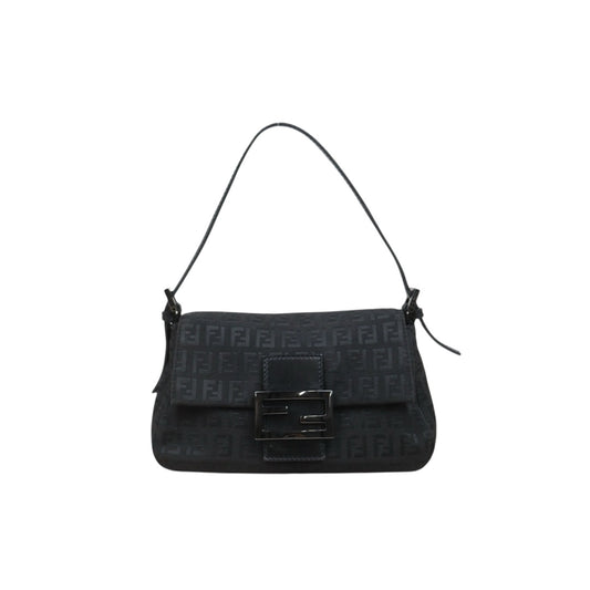 Good ( Rank AB)｜ FENDI Mamma Baguette Shoulder Bag Black ｜26012215