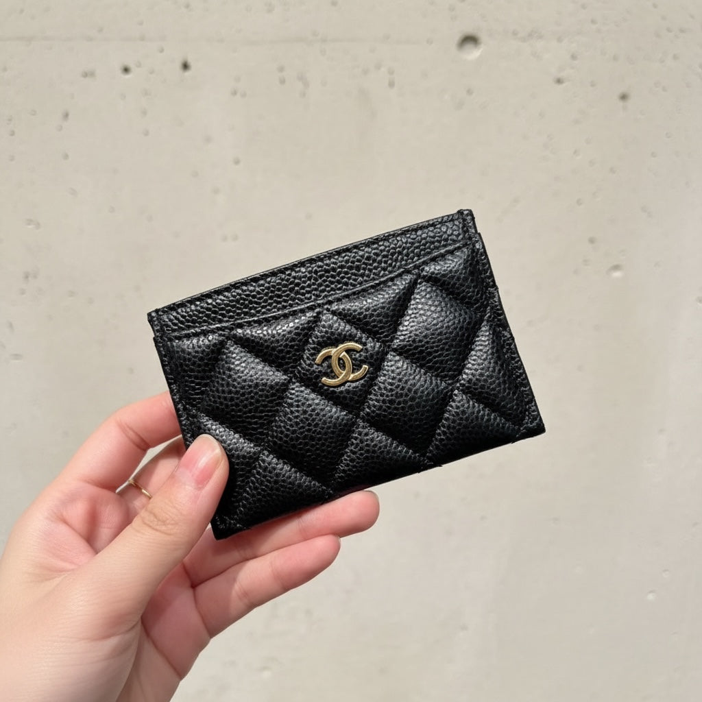 Include Entrupy Certificate of Authenticity｜Good ( Rank AB)｜CHANEL Caviar Skin Black Card Holder Made In 2021-2022Year｜S26052512