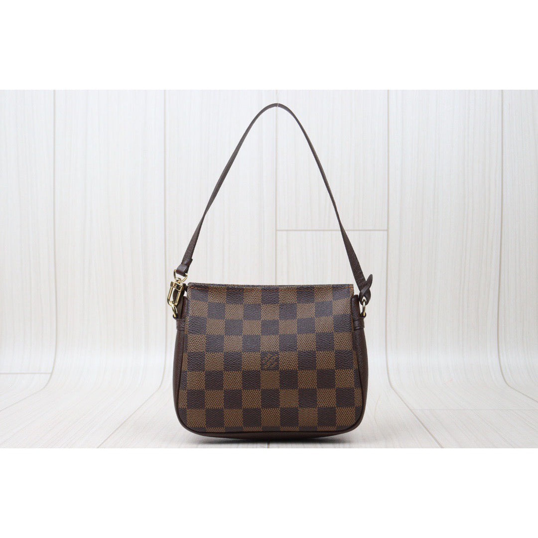 Rank SA ｜ LV Damier Truth make up ｜24053009
