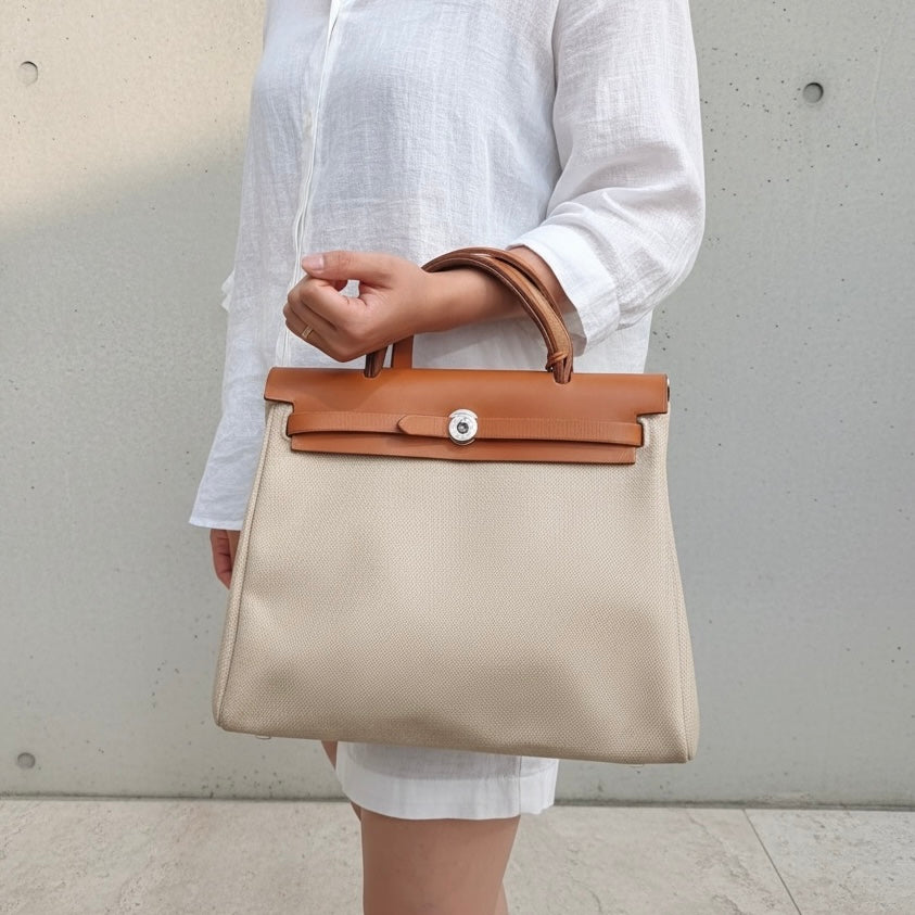 Include Entrupy Certificate of Authenticity｜Good ( Rank AB) ｜ HERMES Herbag PM Shoulder Bag □D Stamp Made In 2000Year｜26062918
