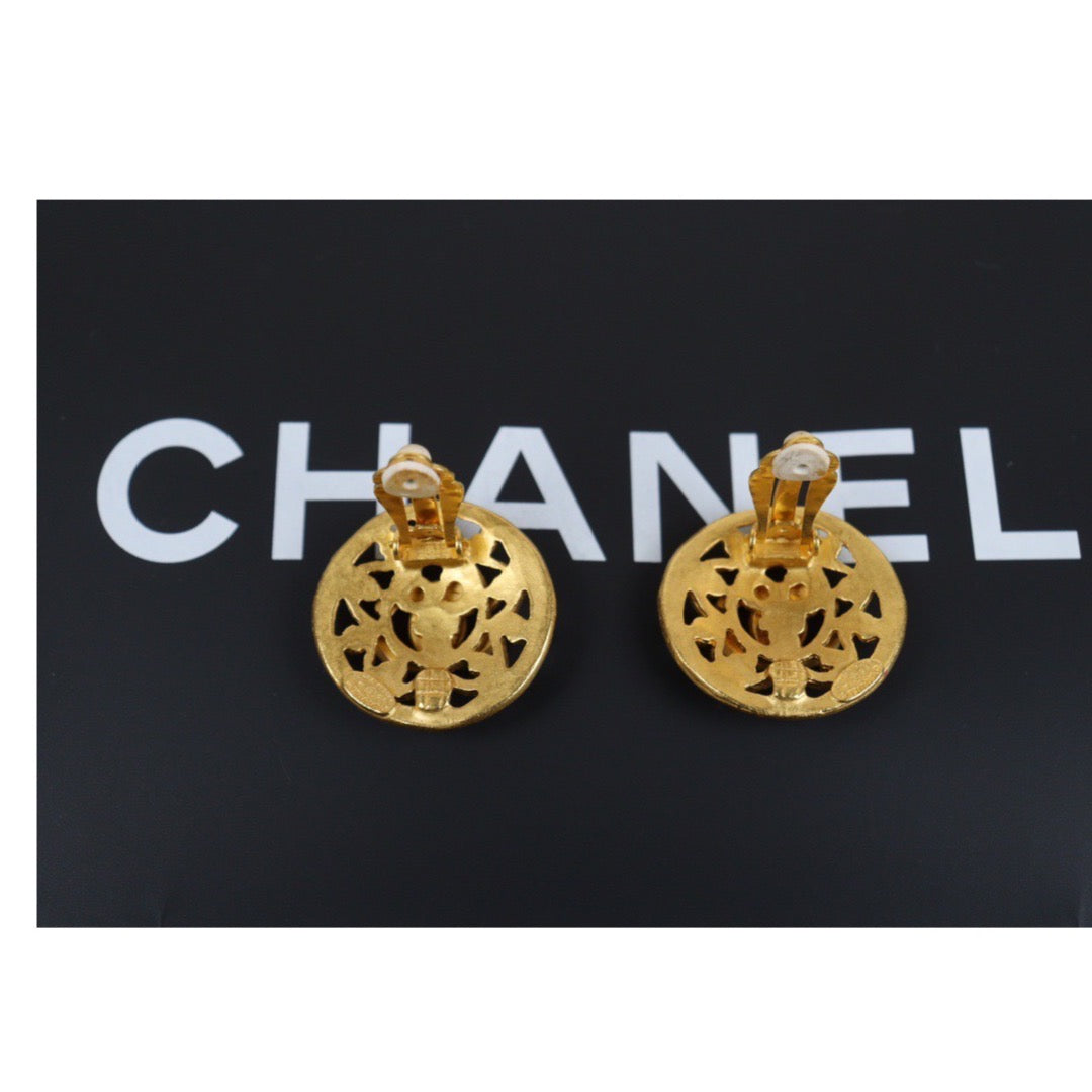 Rank A ｜CHANEL Coco Mark Gold 24 Plated Earrings ｜24010508