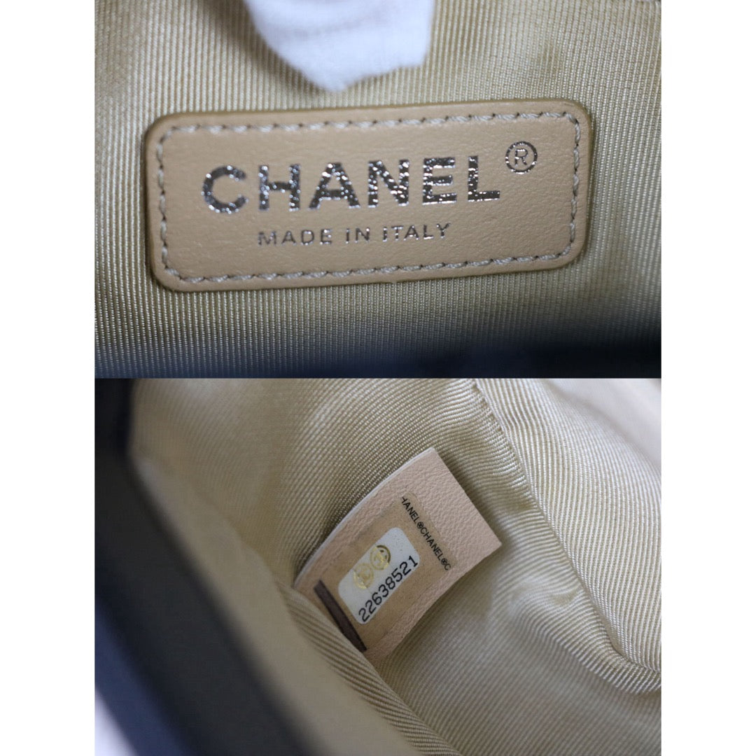 Include Entrupy Certificate of Authenticity｜Excellent（Rank SA）｜CHANEL  Quilted Patent Leather Coco Boy Flap Shoulder Bag Black Made In 2016-2017 Year｜X26083025