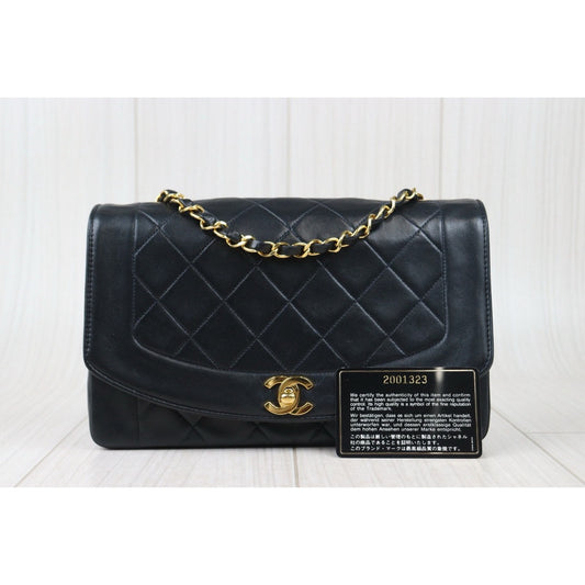 Good ( Rank AB)| CHANEL Matrasse Diana 25 Lamb Skin Chain Bag Made in 1991-1994 Year|P24073007