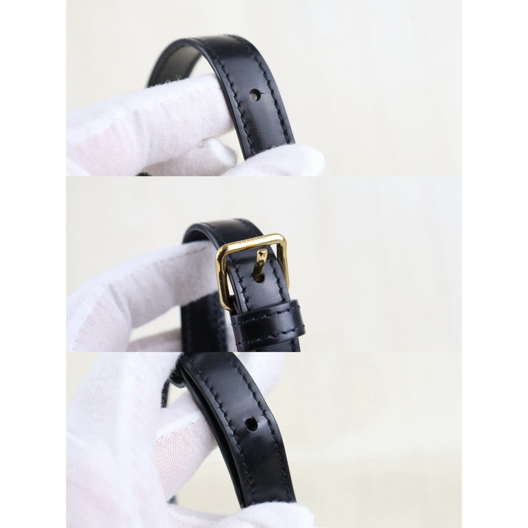 Good ( Rank AB) ｜CELINE Calf Leather Triomphe Black Shoulder Bag Golden Hardware｜S25121504