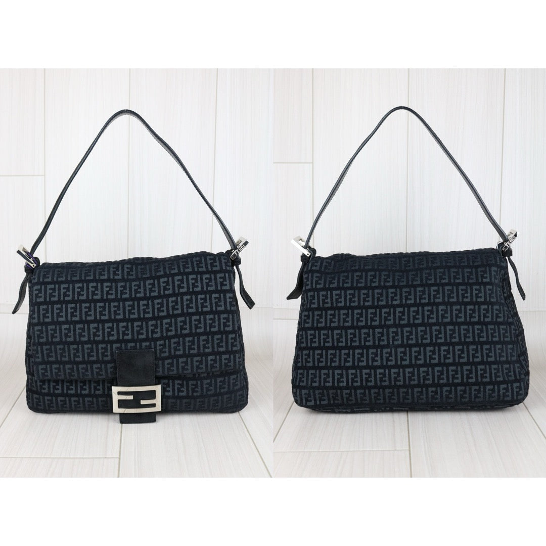 Very Good ( Rank A)｜ FENDI Zucca Mamma Baguette Velvet Horsehair Shoulder Bag Black｜X25101502