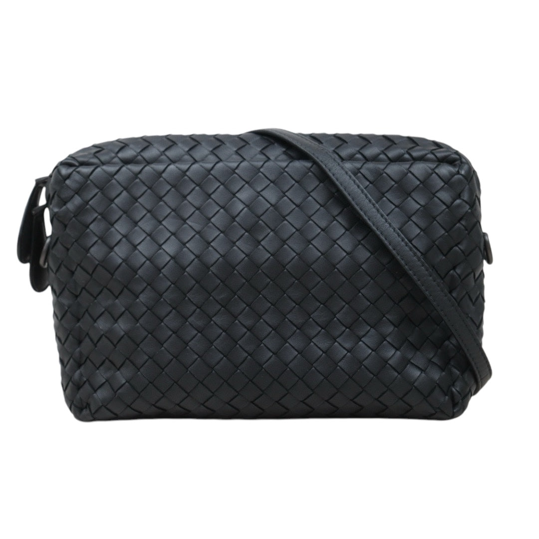Very Good ( Rank A)｜ Bottega Veneta Lamb Skin Loop Camera Shoulder Bag Black｜S25032609