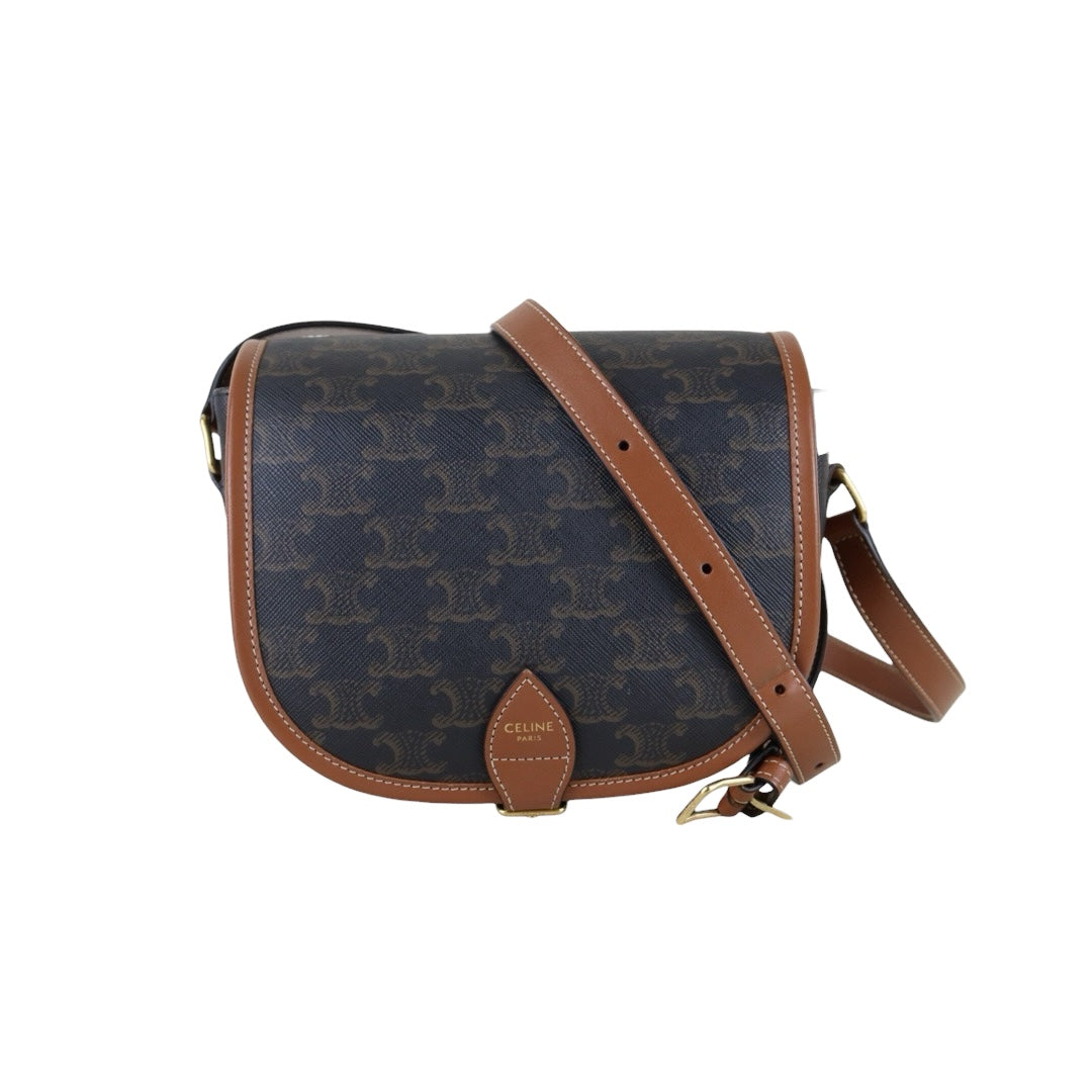 Very Good ( Rank A) ｜ CELINE Macadam Triomphe Cross Body Shoulder Bag Current Model｜S26022801