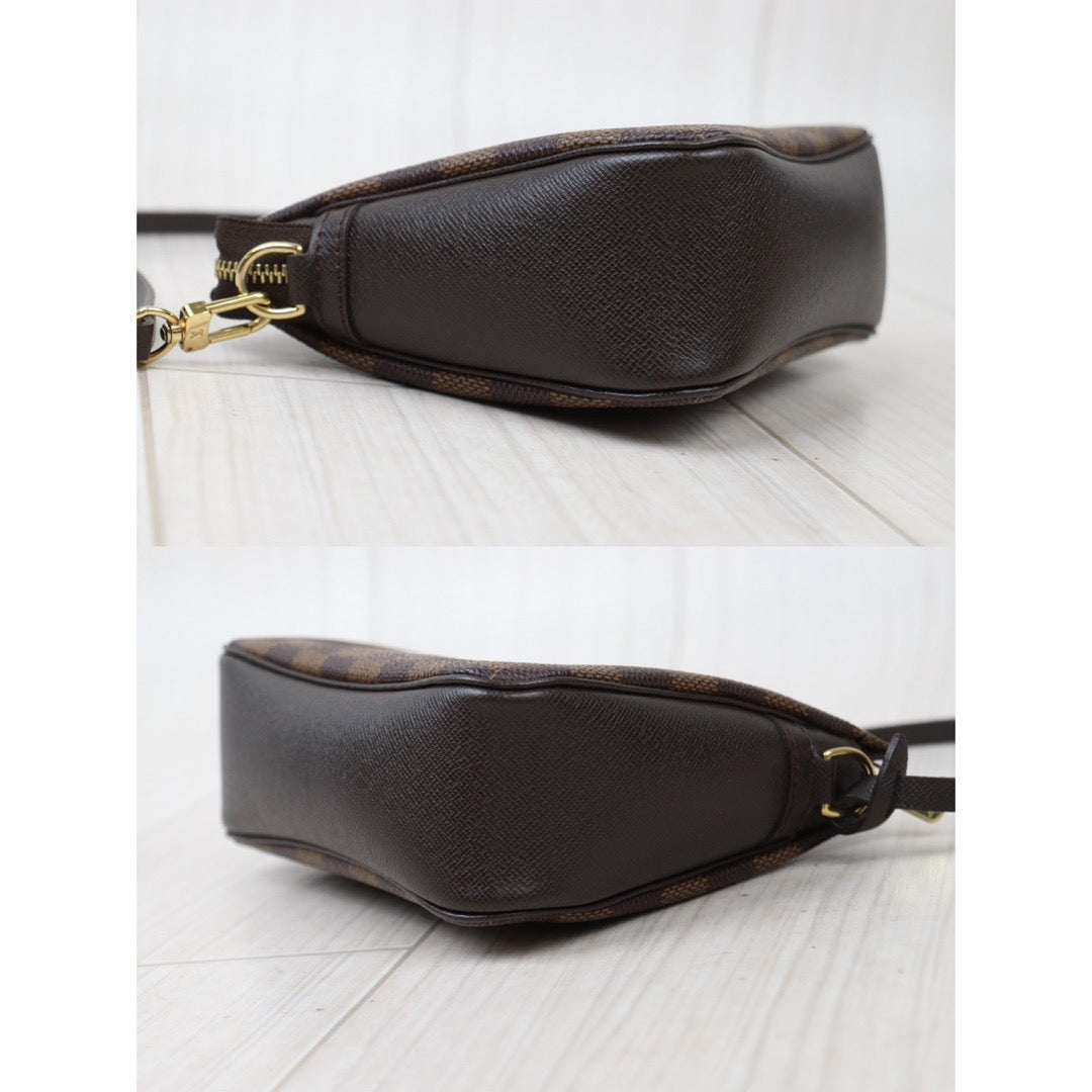 Rank A ｜ LV Damier Truth make up ｜24050642