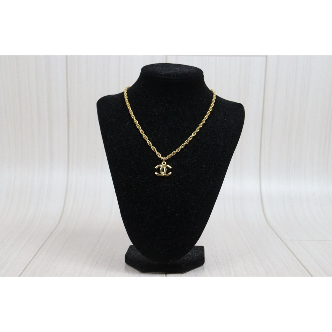 Include Authentic Detective Certificate of Authenticity｜Very Good ( Rank A) ｜CHANEL Vintage COCO Mark  Golden Necklace ｜26061804