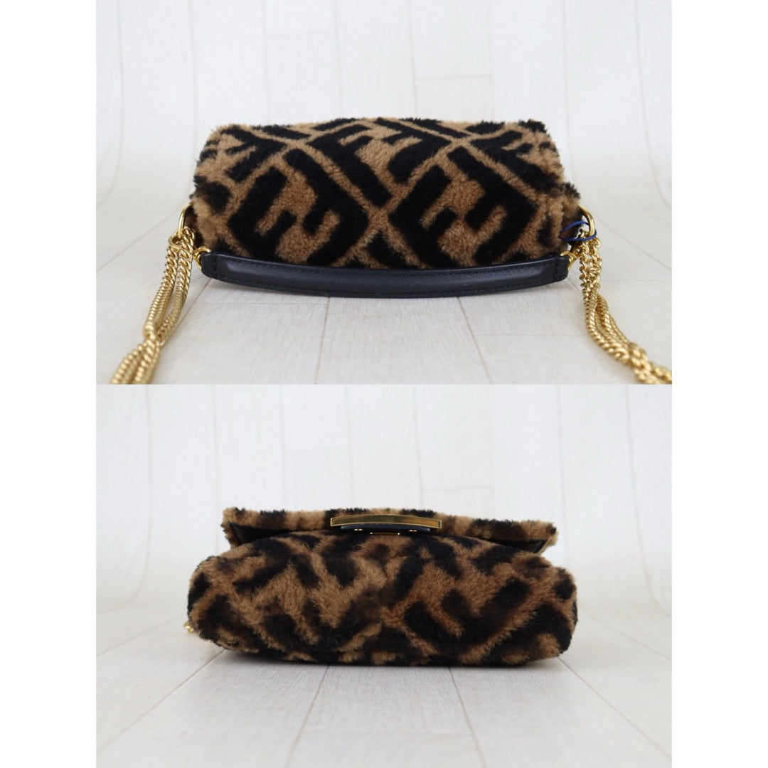 Very Good ( Rank A)｜ FENDI Zucca Mamma Baguette Sheep Skin Brown Shoulder Bag PM｜S25121513