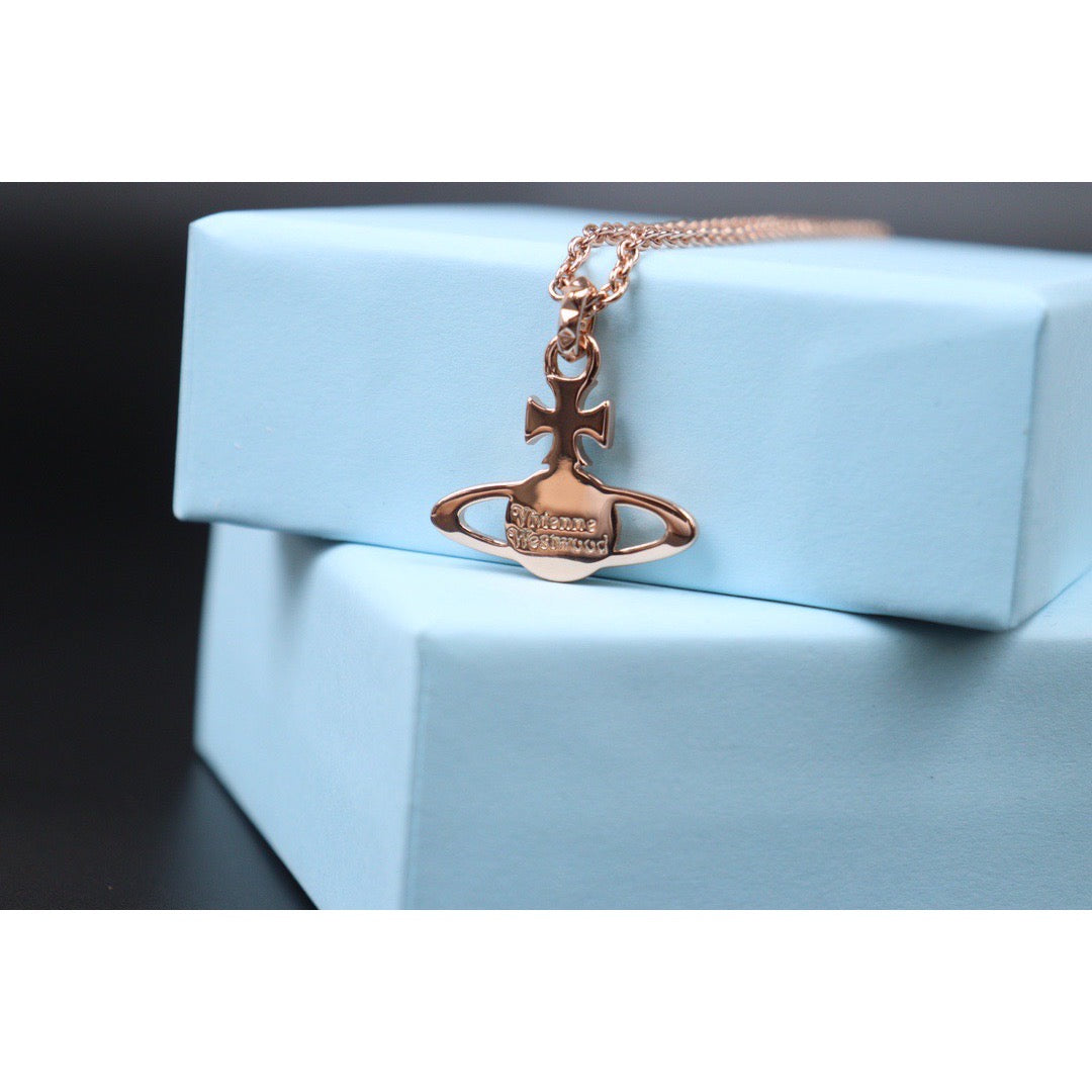 Rank A ｜Vivienne Westwood Diamond Necklace  ｜Q24053023