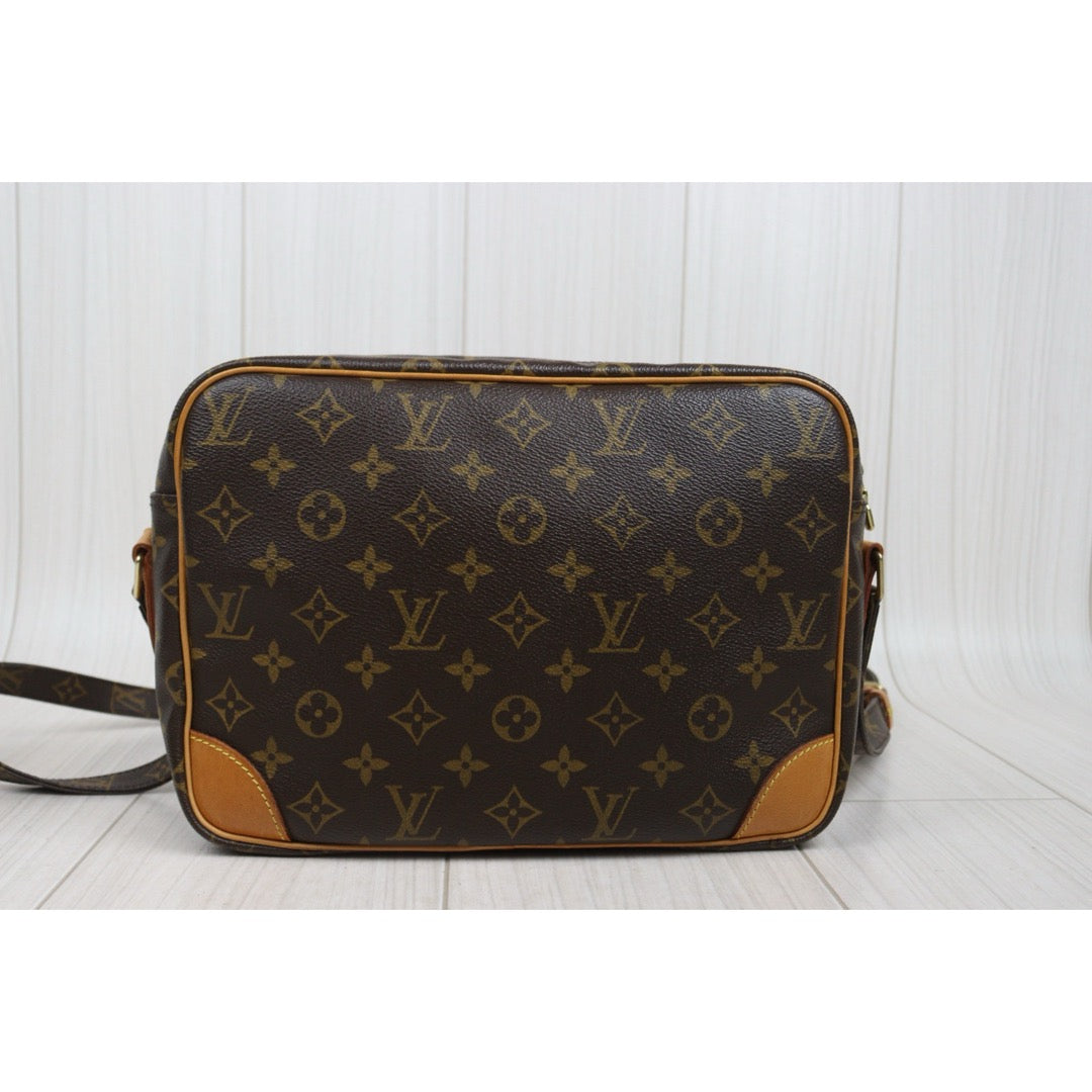 Good ( Rank AB) ｜ LV Monogram Nile Shoulder Bag｜25100709