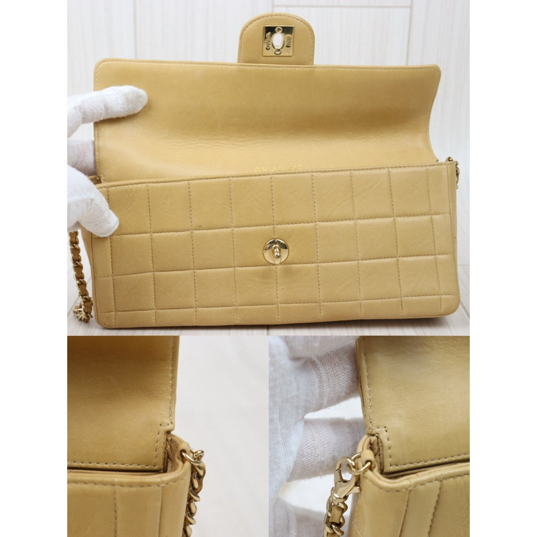 Good ( Rank AB)｜ CHANEL  Lambskin Shoulder Bag Beige Made In 2002～2003 Year｜24101906