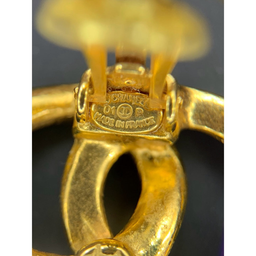 Include Authentic Detective Certificate of Authenticity｜Very Good ( Rank A) ｜CHANEL 01P Coco Mark Golden Earrings Made In 2001 Year ｜26060805