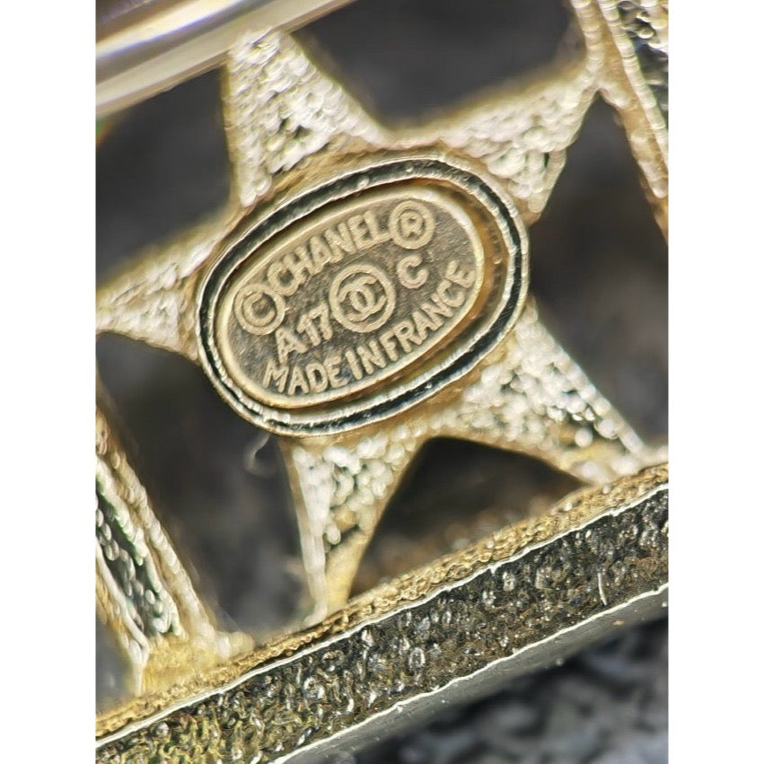 Include Authentic Detective Certificate of Authenticity｜Very Good ( Rank A)｜ CHANEL A17C Logo Rhinestone Brooch Made In 2017Year ｜S26050706