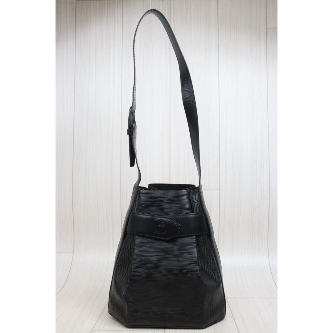 Include Entrupy Certificate of Authenticity｜Good ( Rank AB)｜Louis Vuitton Epi Sack de Paul Shoulder Bag Black｜26061807