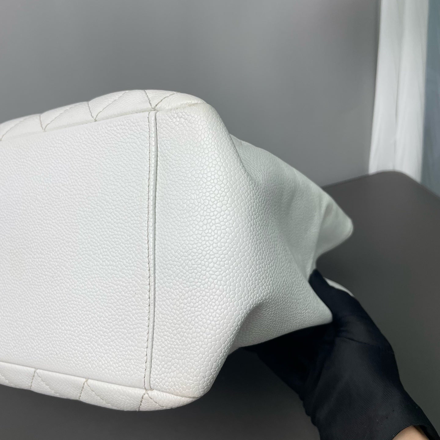 CHANEL Matrasse GST Chain Tote Bag Caviar Skin White