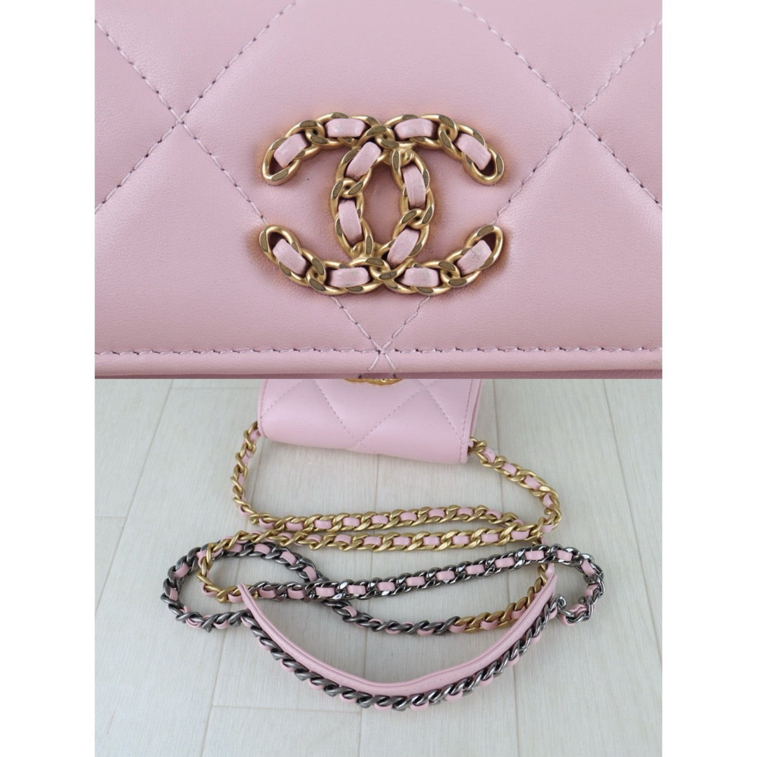 Include Entrupy Certificate of Authenticity｜Very Good ( Rank A)｜ CHANEL Matrasse Chain Calf Leather  Mini 19Bag  Pink Shoulderbag IC Chips Model｜S26010409