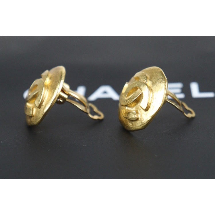 Rank A ｜CHANEL Vintage Coco Mark 18K Gold Plating Earrings  Made In 1995 Year ｜23101202