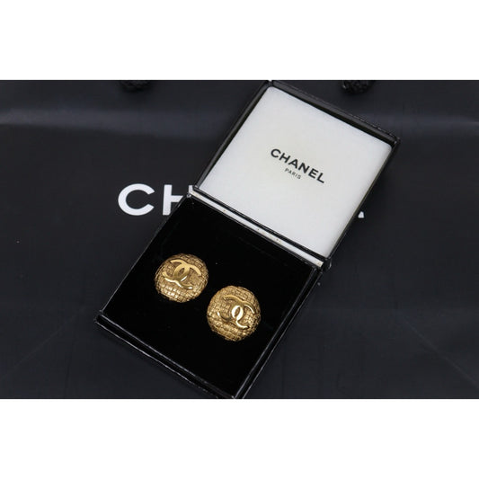 Very Good ( Rank A) ｜ CHANEL Coco Mark  Weave Gold Earrings Made In 1992Year ｜25112505