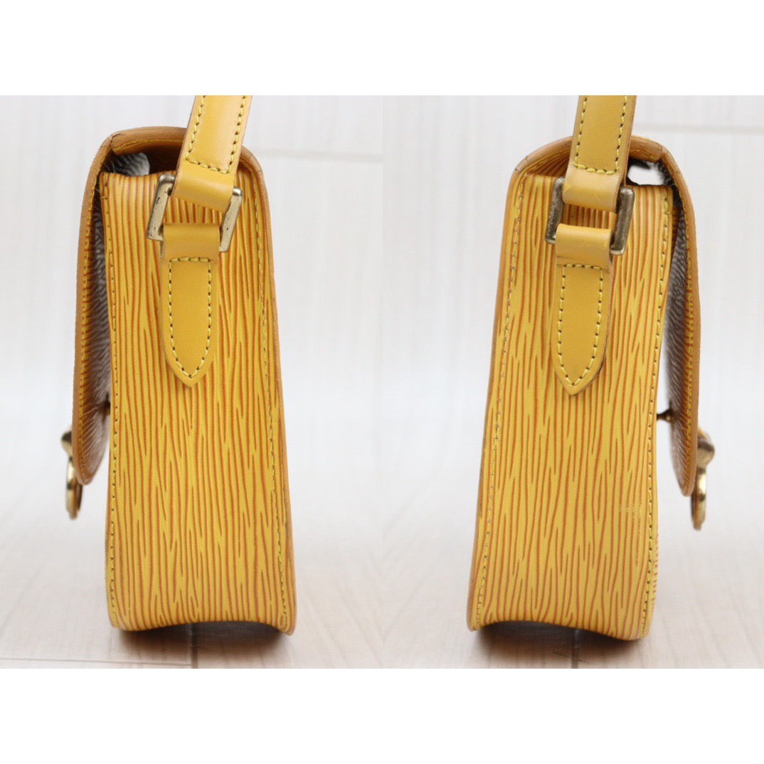 Rank AB ｜LV Epi Saint-Cloud PM Shoulder Bag｜24030713