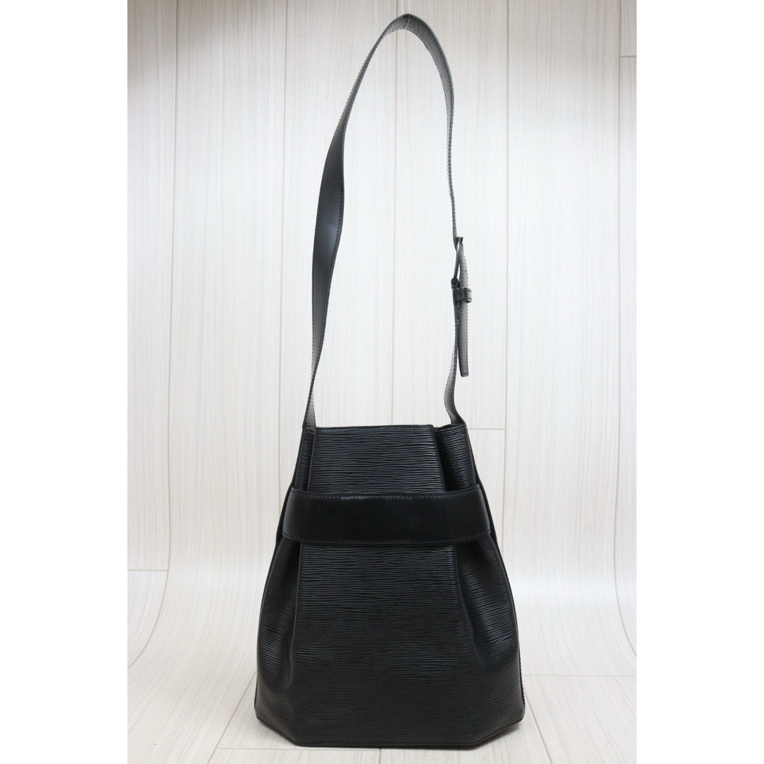 Include Entrupy Certificate of Authenticity｜Good ( Rank AB)｜Louis Vuitton Epi Sack de Paul Shoulder Bag Black｜26061807