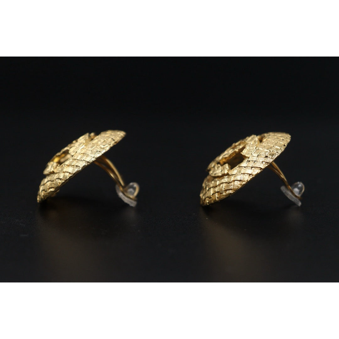 Very Good ( Rank A) ｜ CHANEL Coco Mark  Weave Gold Earrings Made In 1992Year GM｜25122306