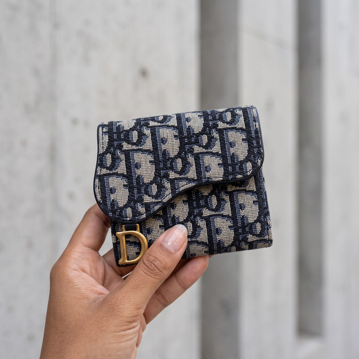 Include Entrupy Certificate of Authenticity｜Very Good ( Rank A)｜Dior Trotter Montaige  Oblique Saddle Lotus Wallet ｜26092401