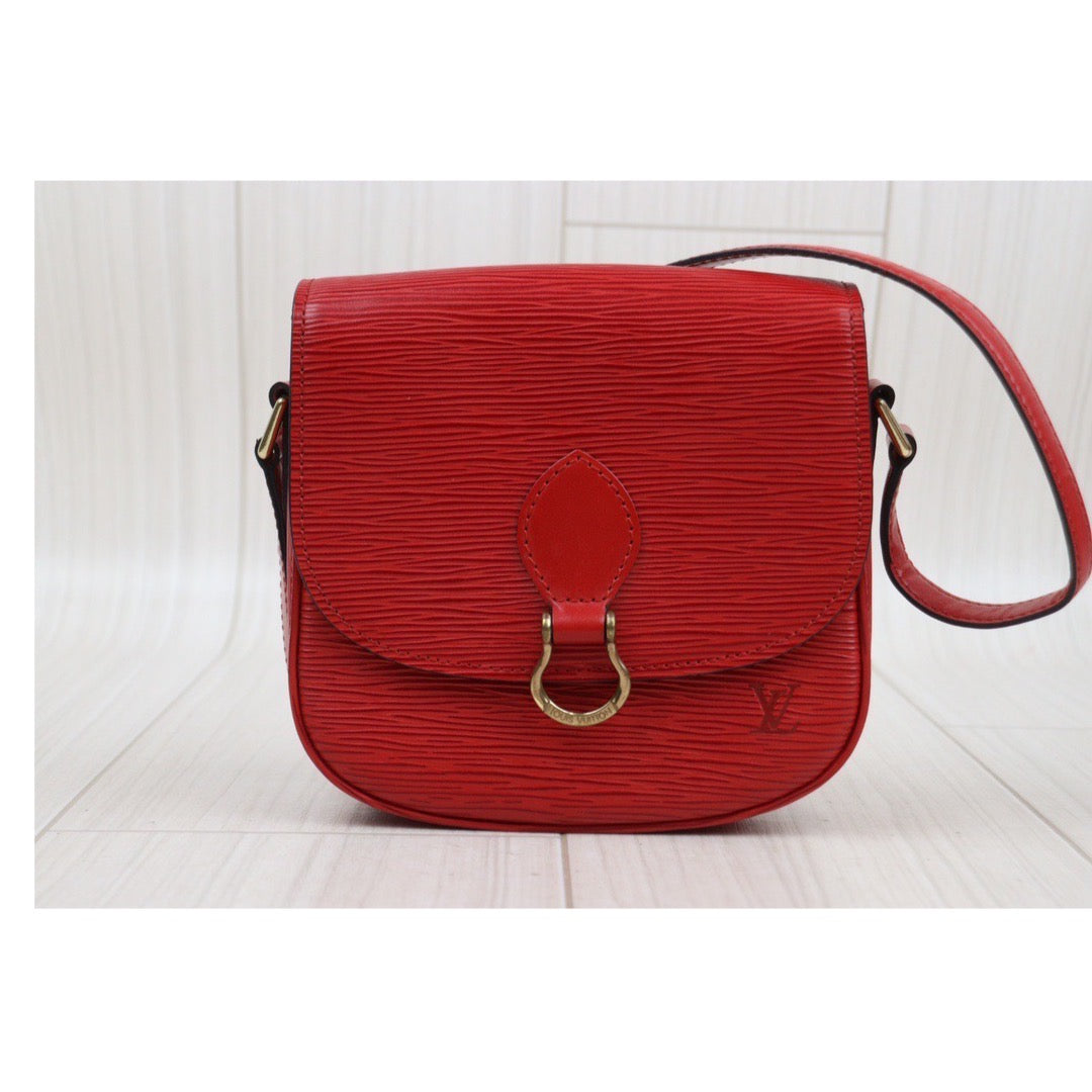 Rank A ｜LV Epi Saint-Cloud PM Shoulder Bag｜24032617