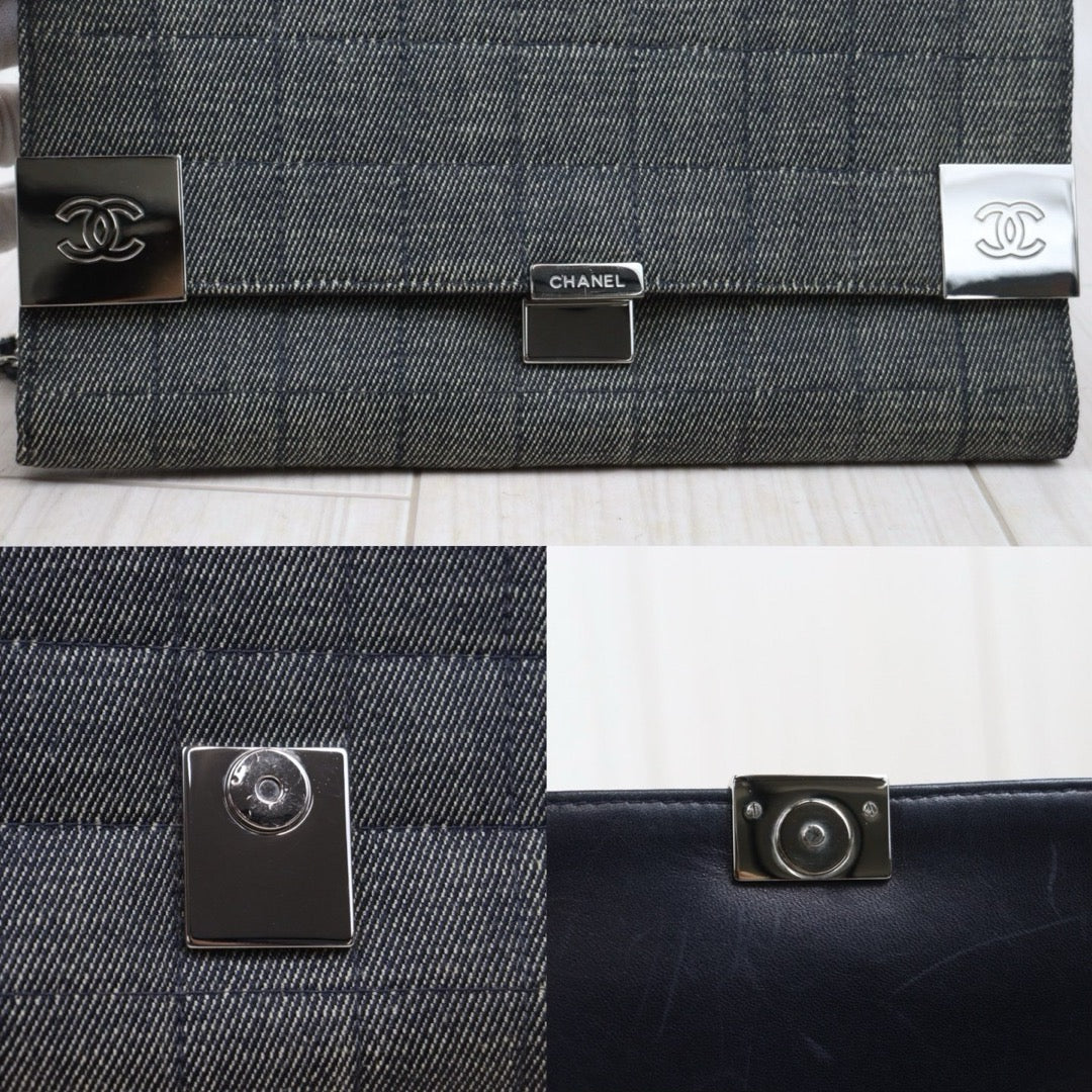 Good ( Rank AB)｜ CHANEL Denim Chocolate Bar Chain Bag Made in 2002-2003 Year｜V24122605