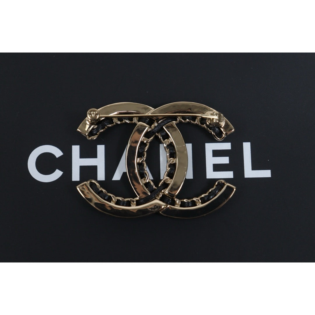 Include Authentic Detective Certificate of Authenticity｜Very Good ( Rank A)｜ CHANEL B22P Coco Mark Matrasse Brooch Made In 2022Year ｜S26060603
