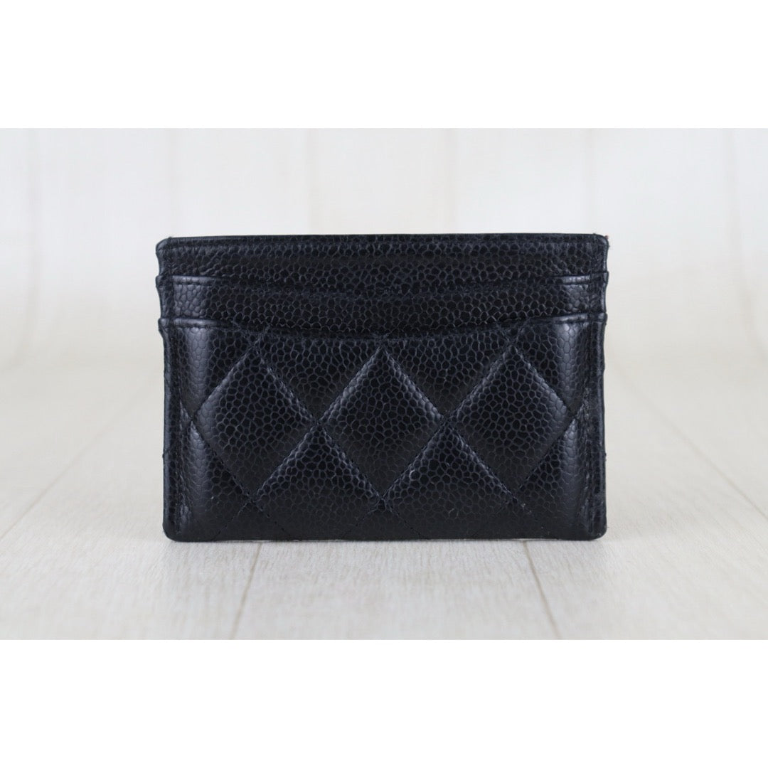 Include Entrupy Certificate of Authenticity｜Good ( Rank AB)｜CHANEL Caviar Skin Black Card Holder Made In 2021-2022Year｜S26052512