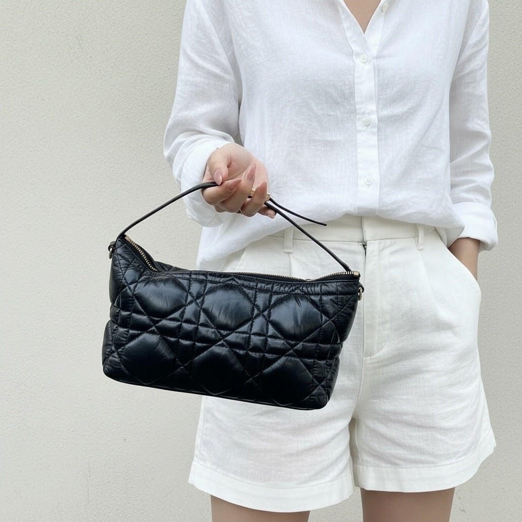 Include Entrupy Certificate of Authenticity｜Very Good ( Rank A) ｜  Dior Lady Dior Lamb Skin Monad Bag In Cannage Pattern Handbag  Black ｜S26070302
