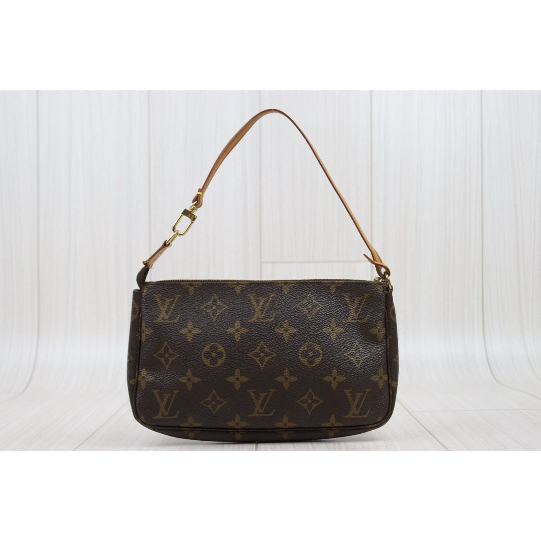 Good ( Rank AB)｜ LV Monogram Pochette Accessoires Vintage Model ｜25020615