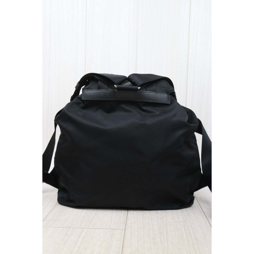 Very Good ( Rank A) ｜Prada Nylon Backpack Medium Black ｜25052108