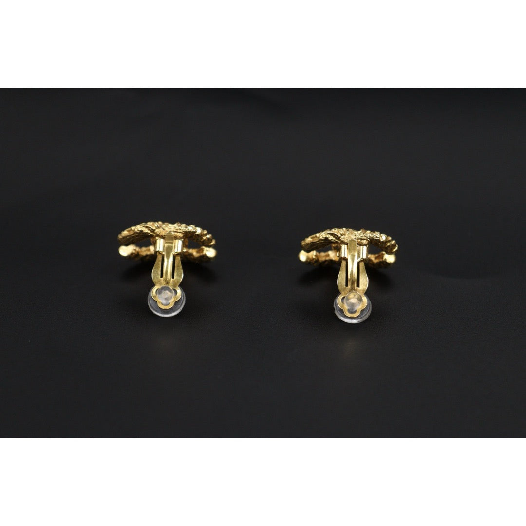 Include Authentic Detective Certificate of Authenticity｜Excellent（Rank SA） ｜ CHANEL 93A Coco Mark Vintage Lava Gold Earrings Made In 1993Year ｜26041303