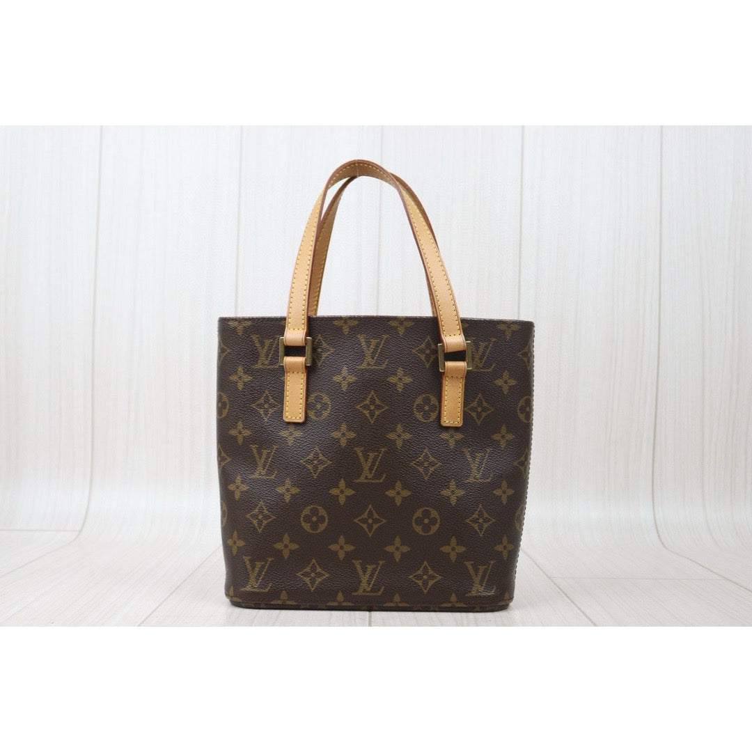 Very Good ( Rank A)｜ LV Monogram Vavin PM Tote Bag ｜V24101733