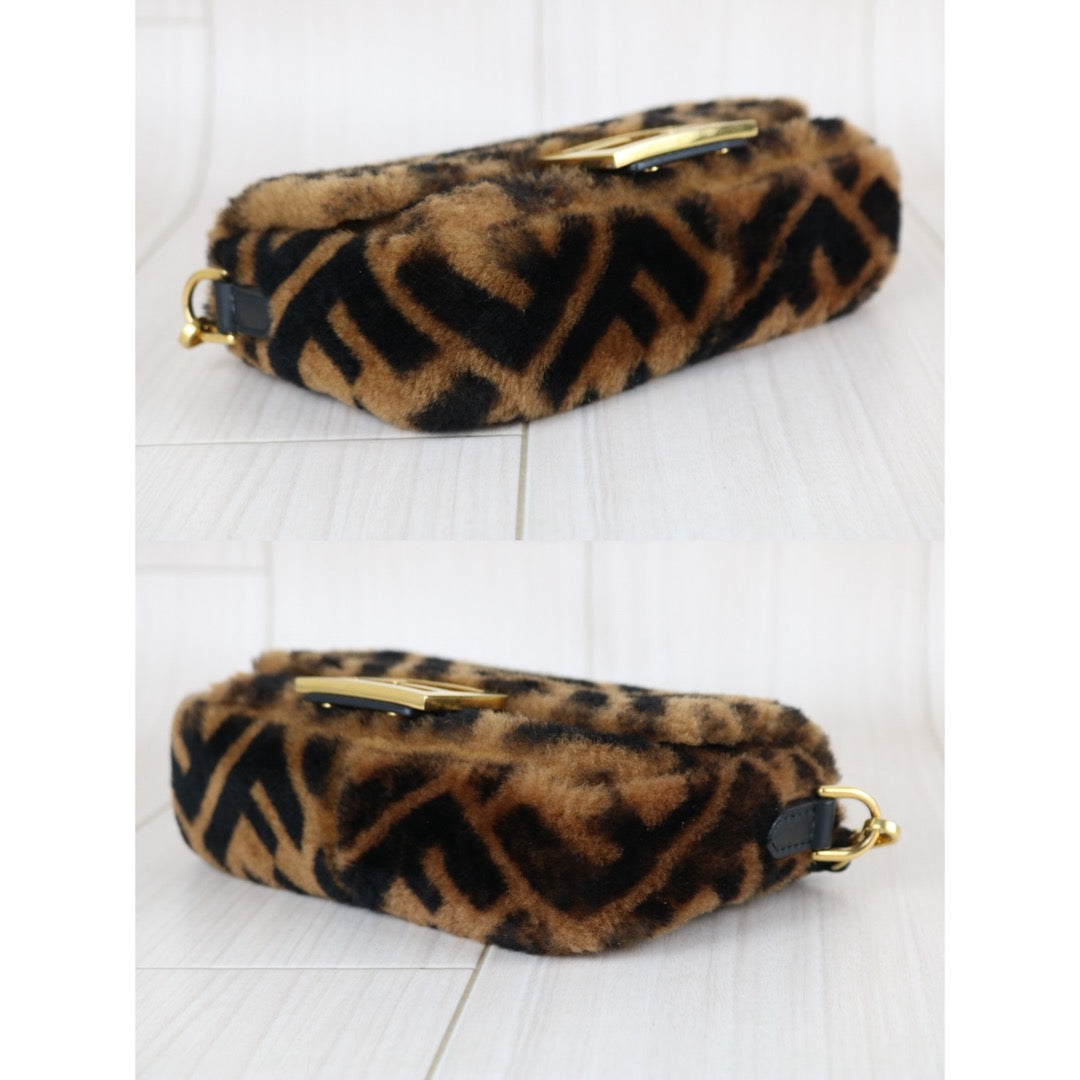Very Good ( Rank A)｜ FENDI Zucca Mamma Baguette Sheep Skin Brown Shoulder Bag PM｜S25111302