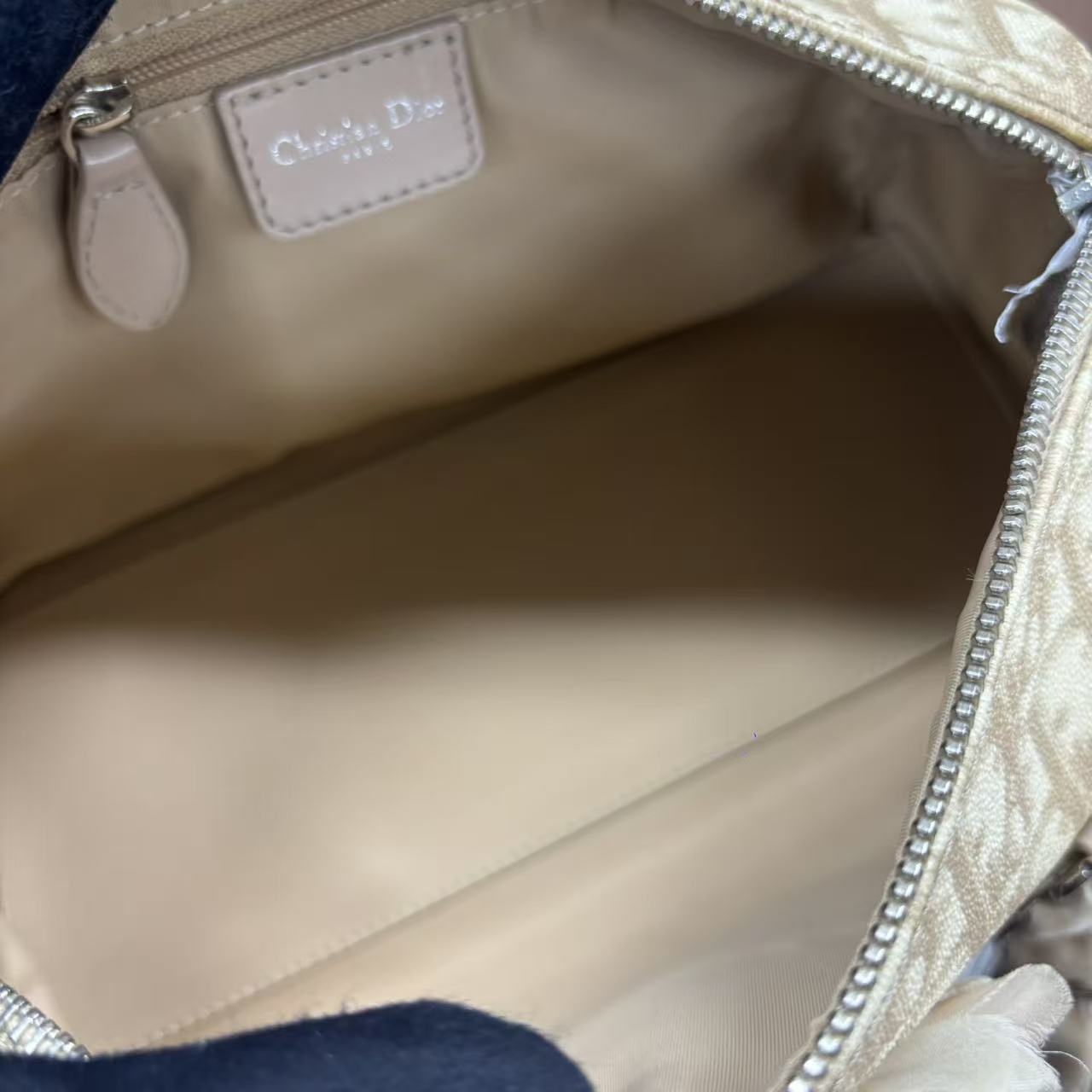 Include Entrupy Certificate of Authenticity｜Dior Handbag