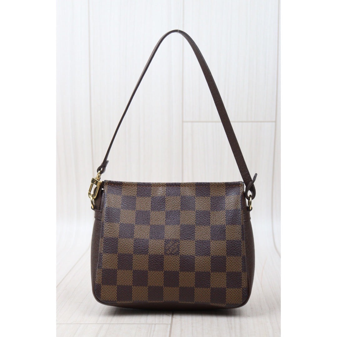 Rank A ｜ LV Damier Truth make up ｜24053013