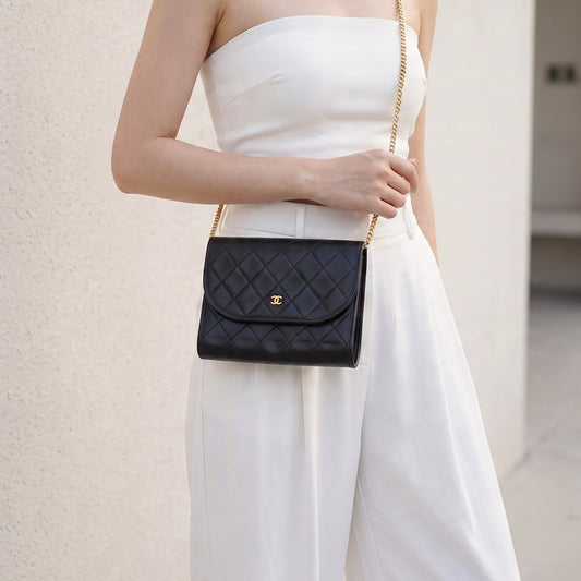 Include Entrupy Certificate of Authenticity｜Very Good ( Rank A)｜CHANEL Lamb Skin WOC Chain Bag Black ｜26101304