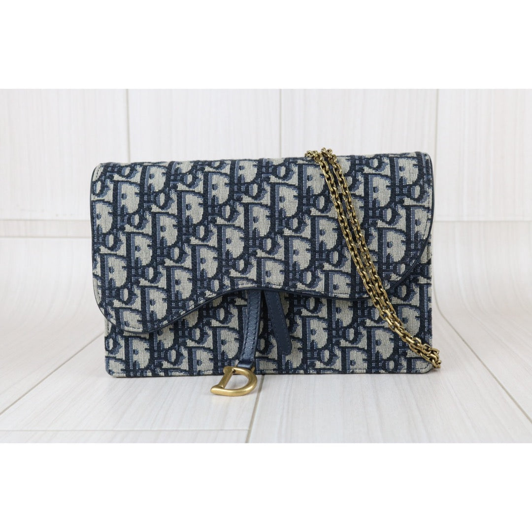 Include Entrupy Certificate of Authenticity｜Very Good ( Rank A)｜   Dior Trotter WOC Shoulder Bag ｜S26040808